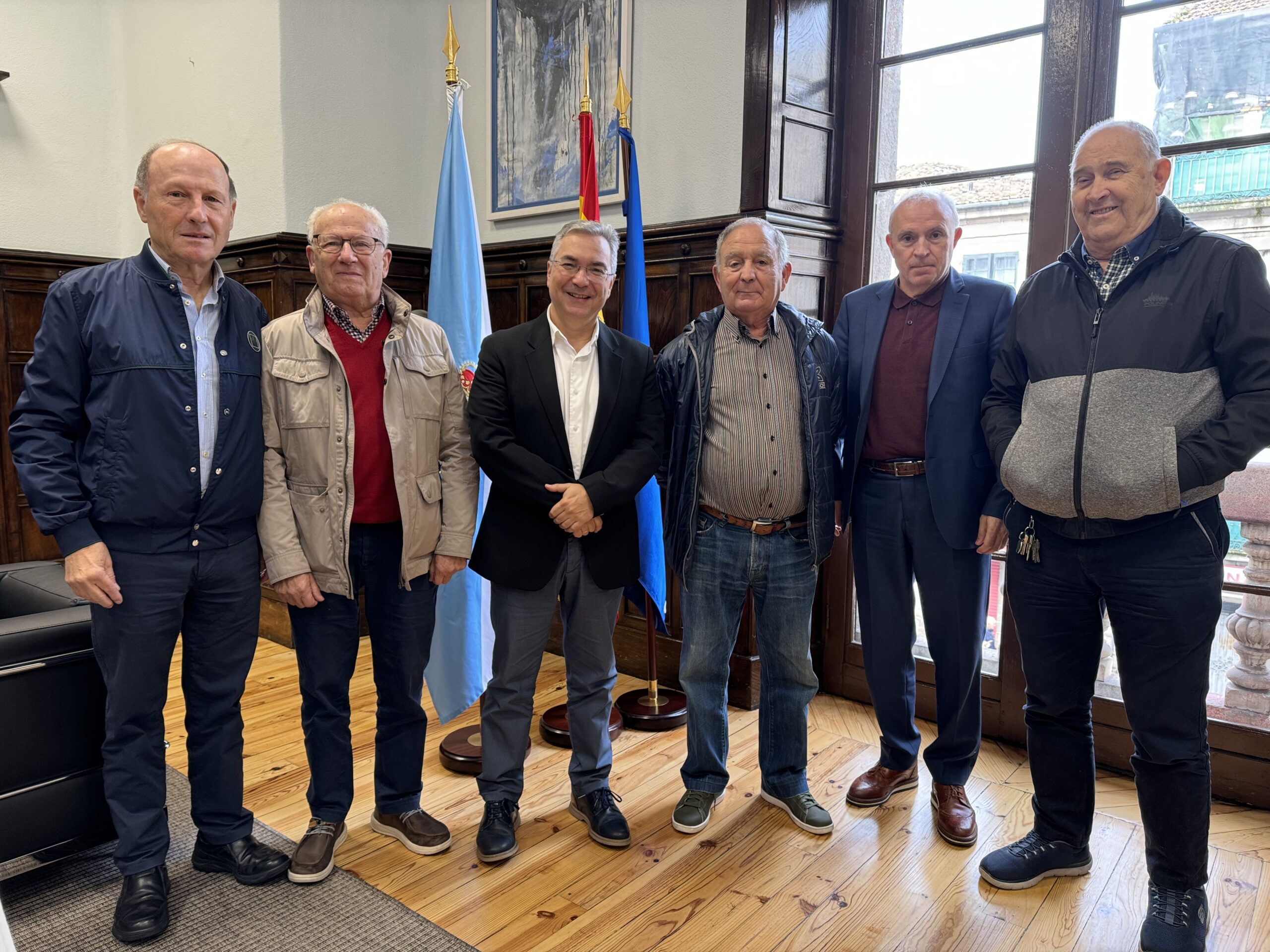 241011_Reunion_LaTroya_1