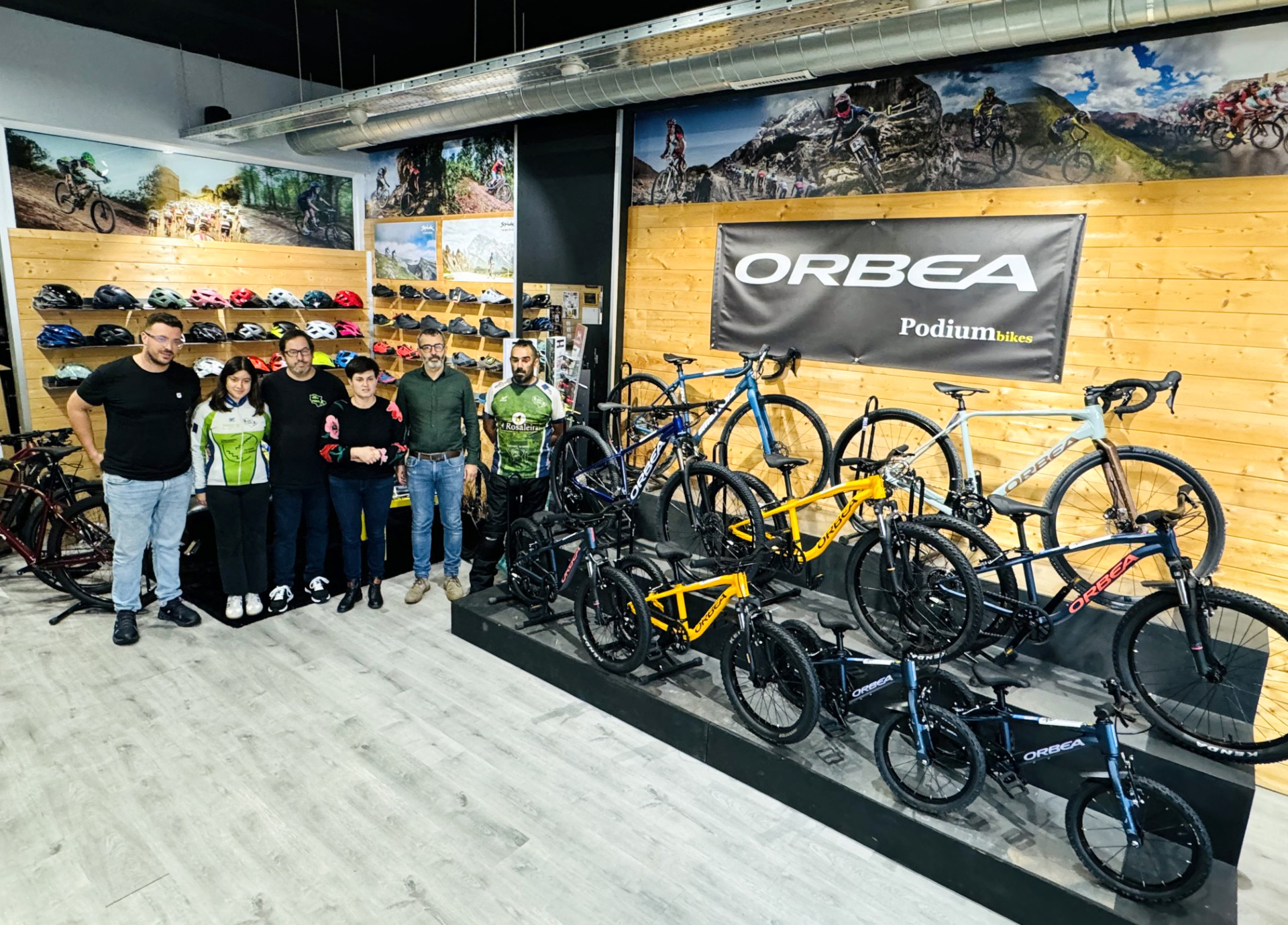 O Rosal pedalea cara ao futuro cun sistema de preėstamo de bicicletas para as escolas deportivas (1)