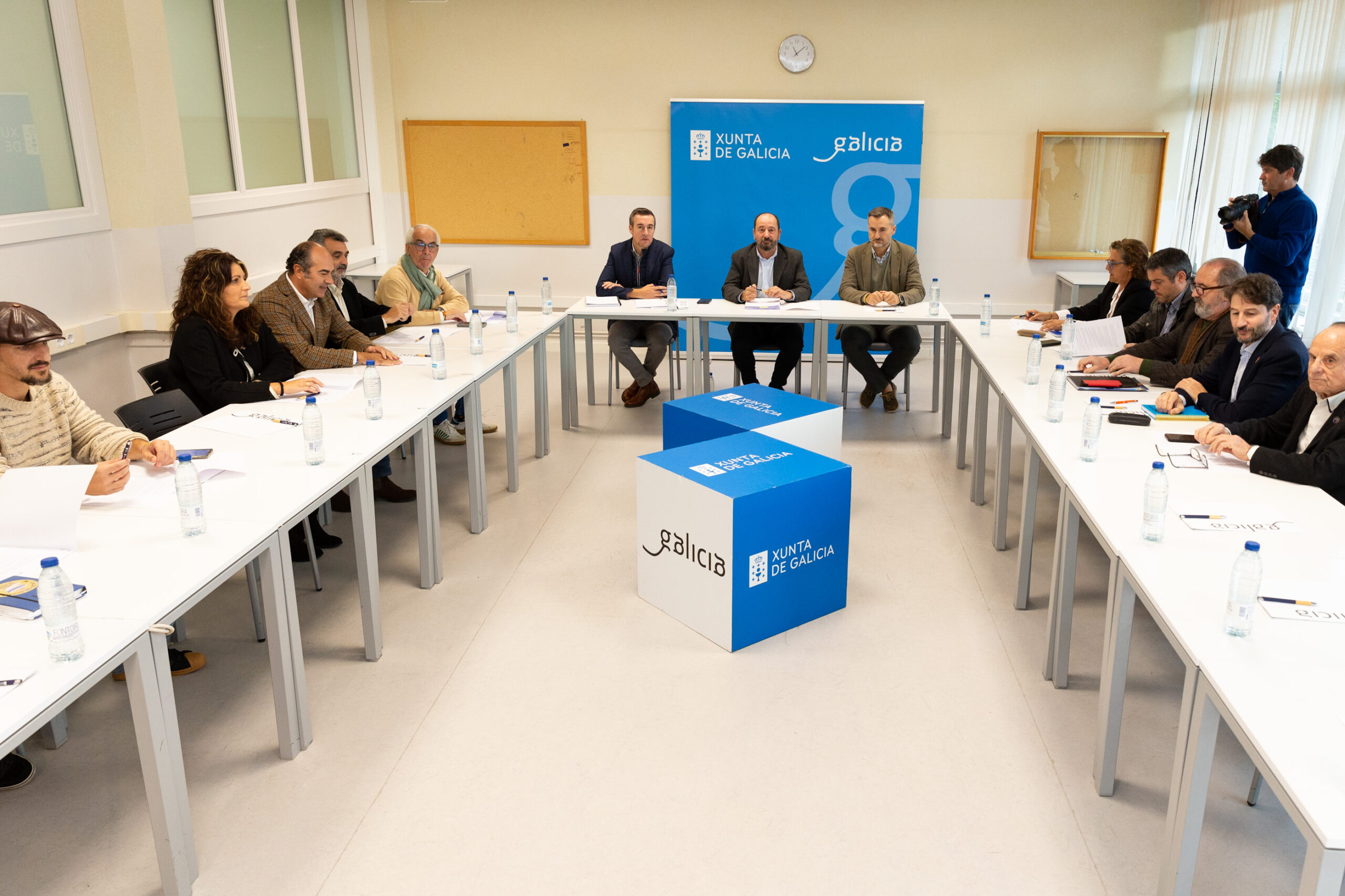 20241031 NPReunionTaxaTuristicaSantiago