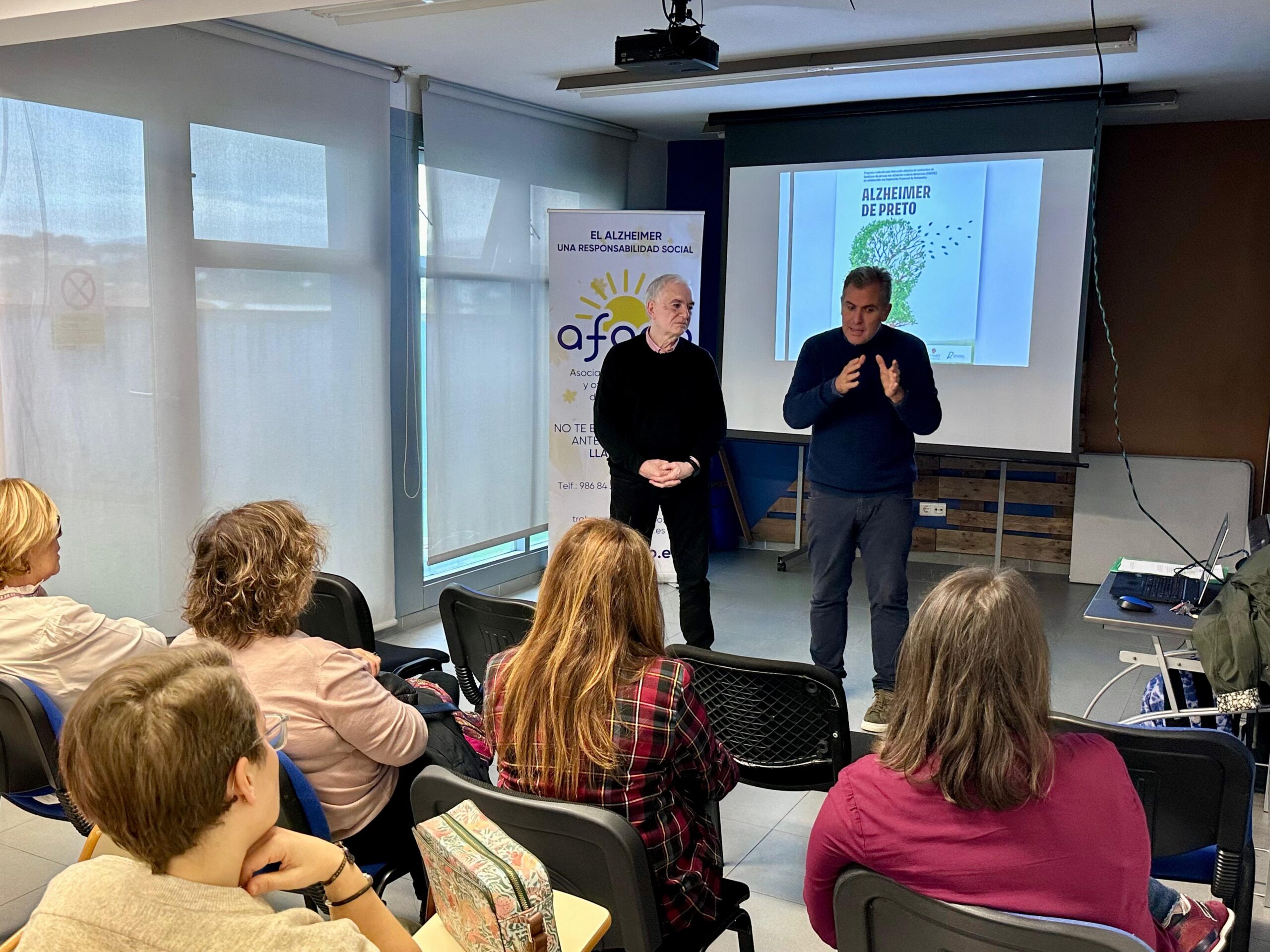 20241031_rafa dominguez_alzheimer de preto