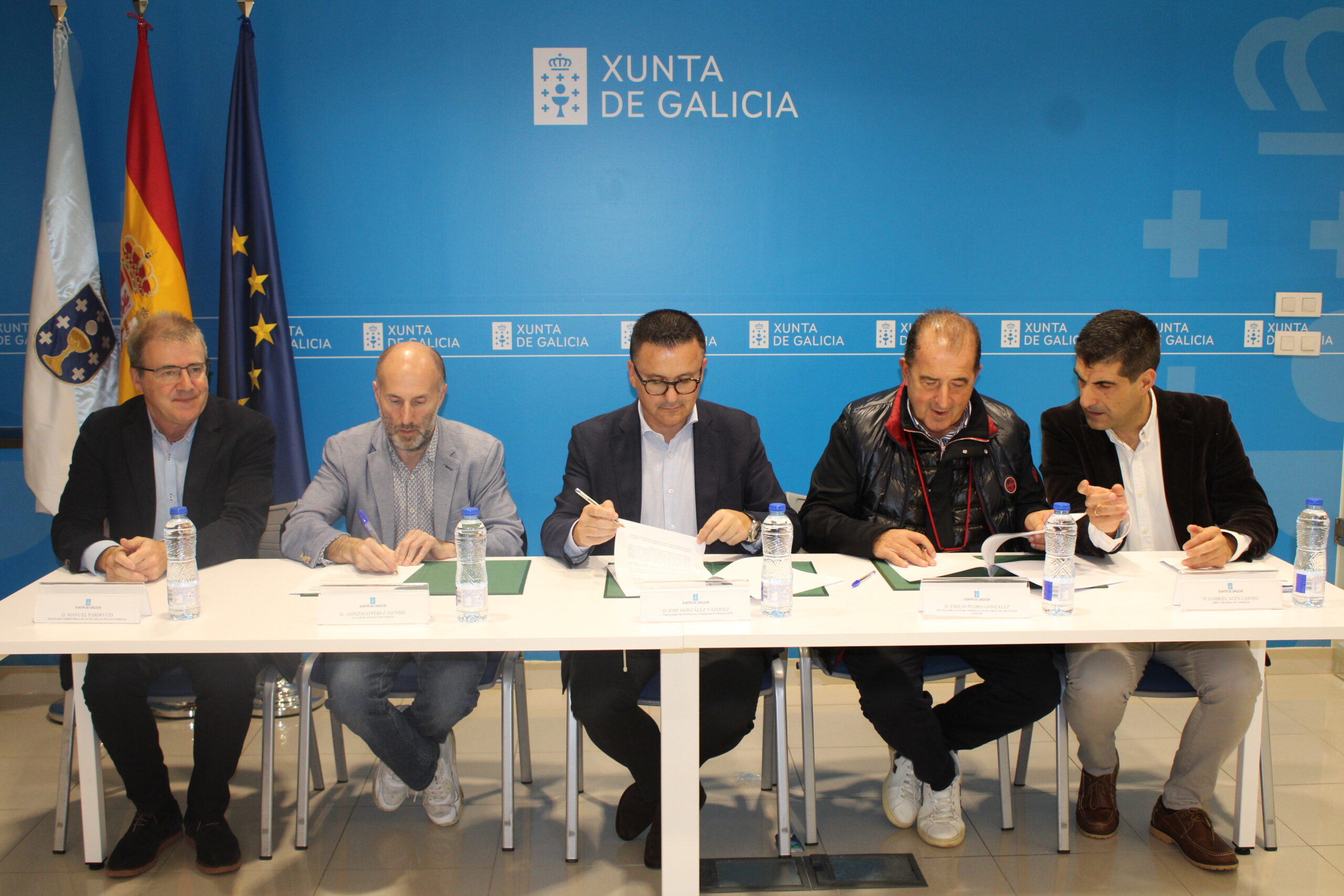 20241105 sinatura protocolo praza abastos ourense
