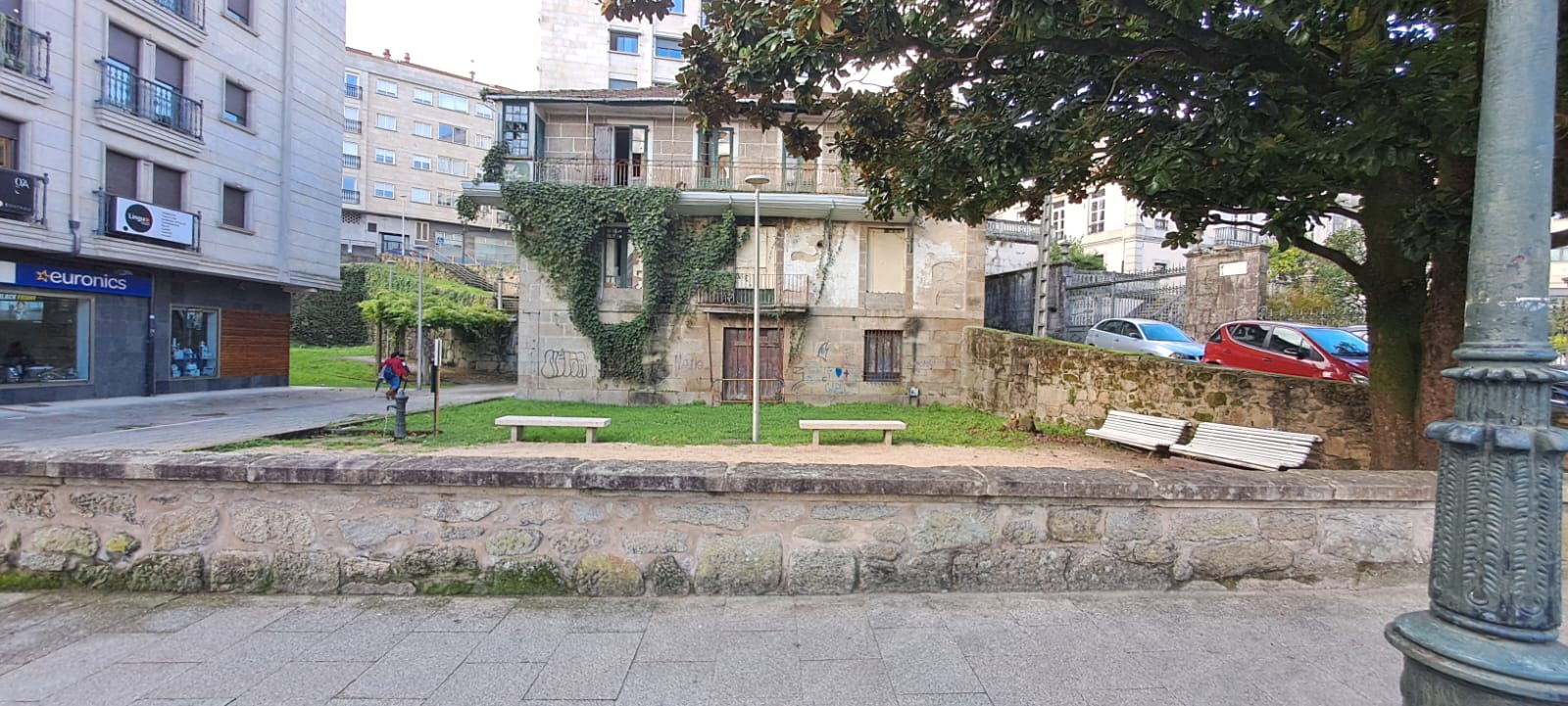 38f618e9-dad8-49e9-8b62-0be9881be2c6