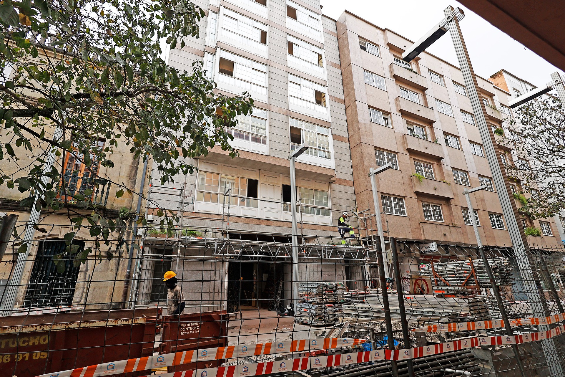 Base de guindastre para reforma do Conservatorio outubro 2024 – 3