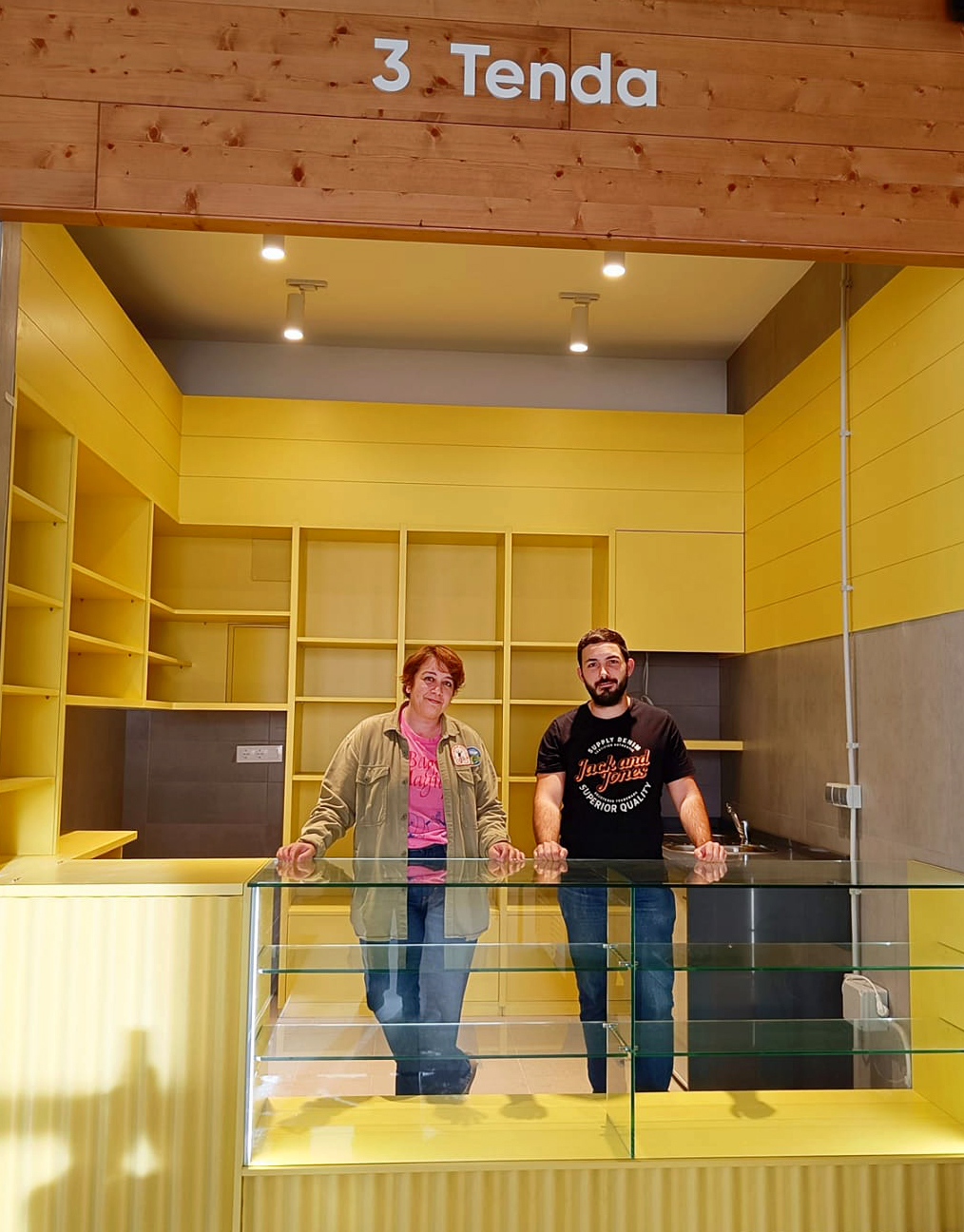 O Mercado do Rosal aposta polo produto de proximidade coa incorporacioìn de Panaderiìa Morales