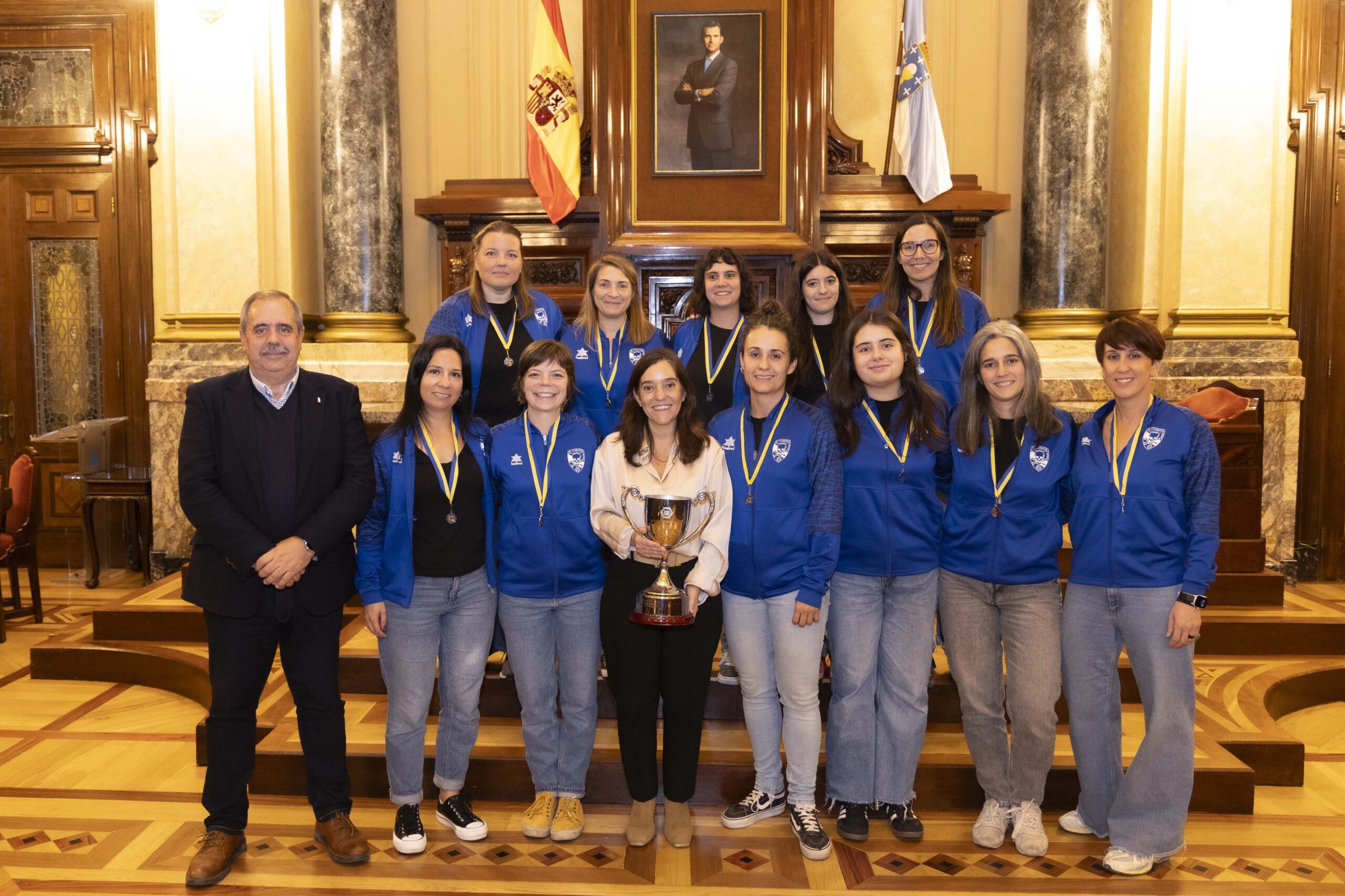 apg_20241030_ALCALDESA_RECEPCION_FILLAS_DE_BREOGAN_CAMPIONA_PANEUROPEO (6)