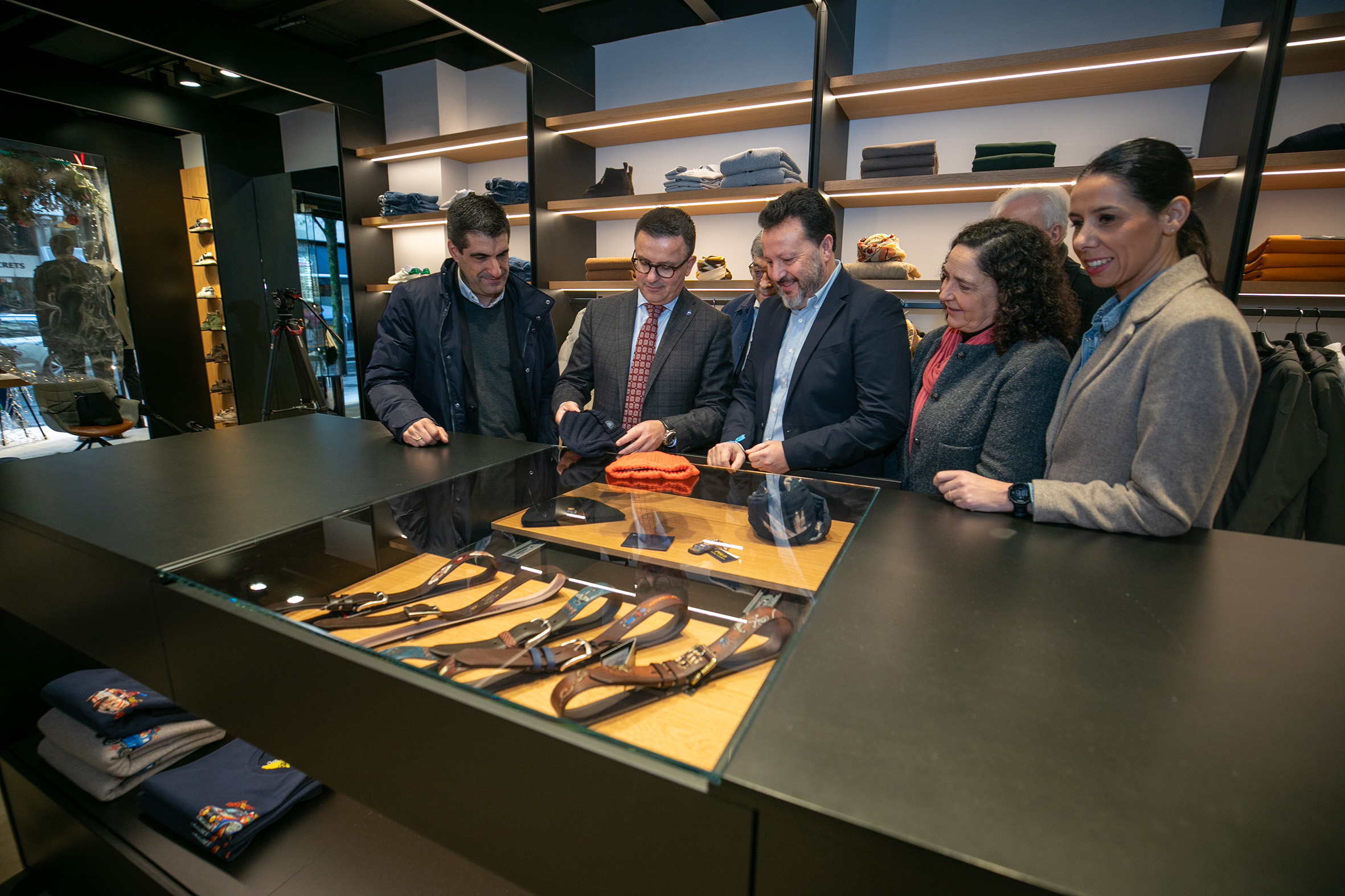 20241209 conselleiro_emprego_comercio_02av (1)