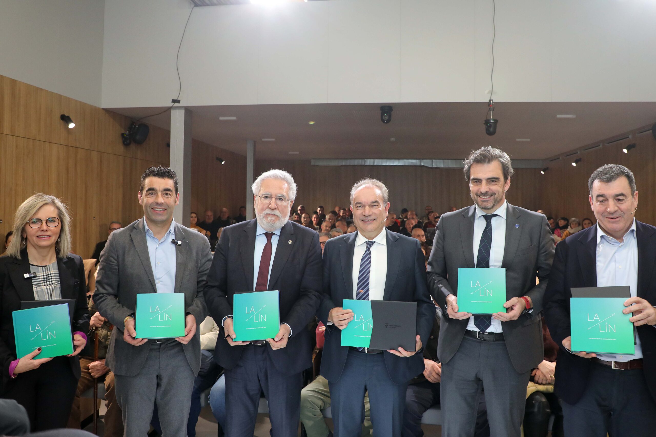 20241216_libro_rafaestevez_11