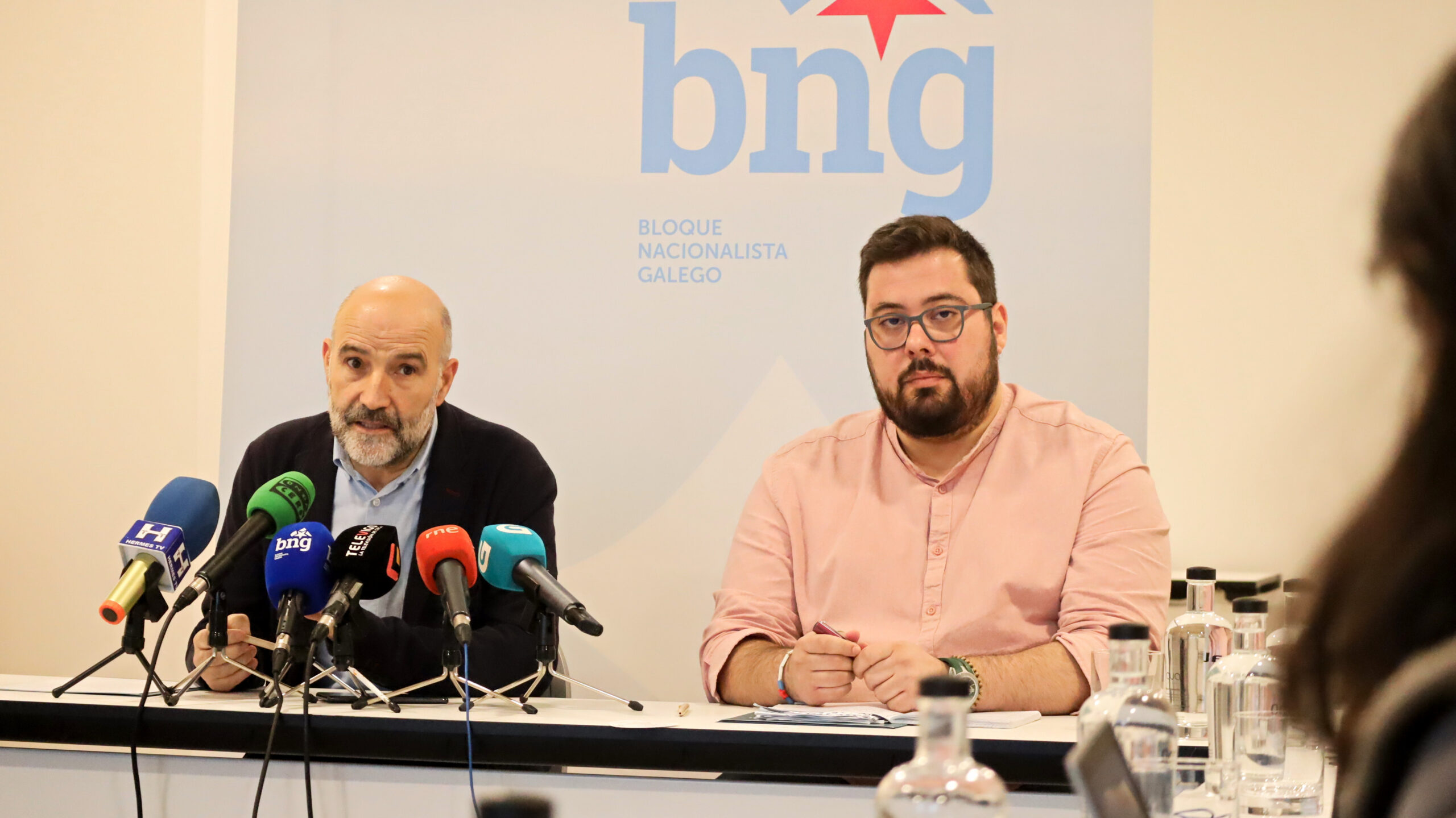 Foto Néstor Rego e Xabier P. Igrexas