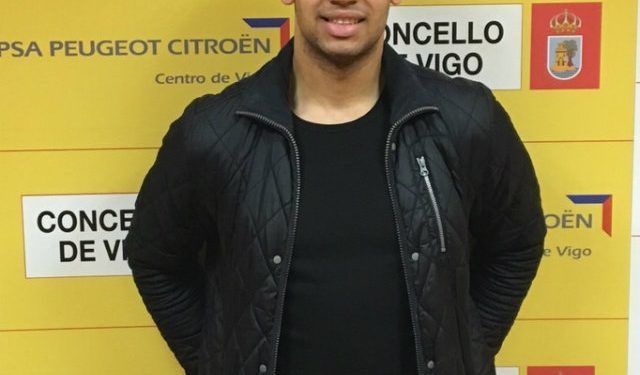 El Octavio ficha al primera línea polaco Mbanefo