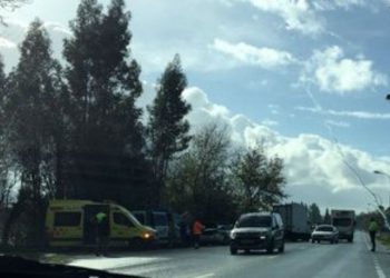 Dos heridos al chocar un camión y un turismo en Tomiño