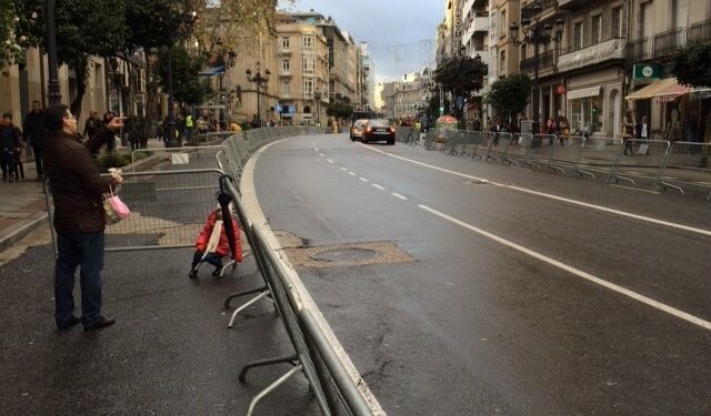 La Cabalgata de Vigo se prepara… mirando al cielo