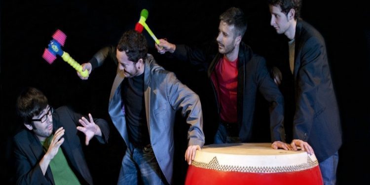 Preto de 3.500 escolares asistirán esta semana á obra musical «Cousas de 4»