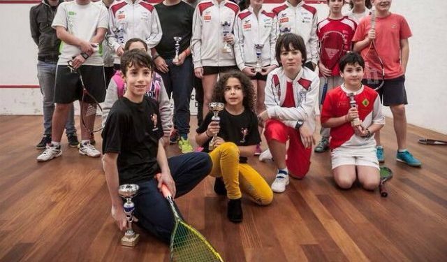 Ocho medallas del Vigo Squash en el Campeonato Gallego de categorías base
