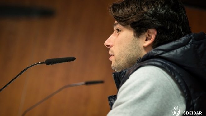 Jota: «Espero un recibimiento normal, no he tenido ningún problema con nadie»