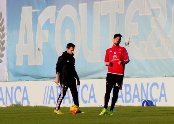 Nolito llega a tiempo para lanzar el esprint