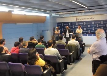 «Años preparando una oposición y gastando dinero para nada»