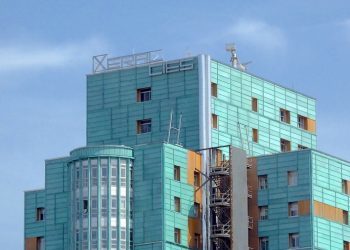 El Concello acepta destinar el Pirulí a la Cidade da Xustiza