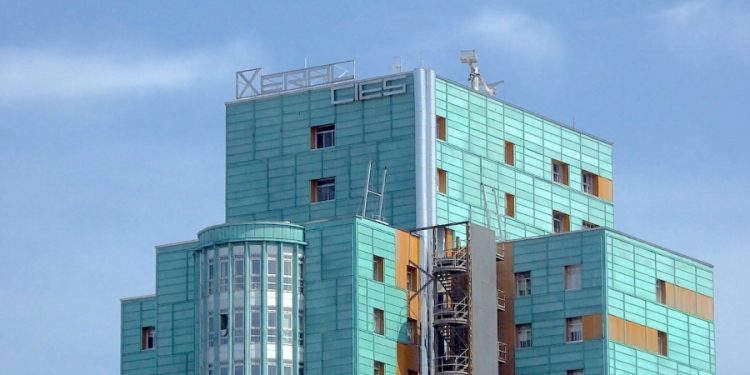 El Concello acepta destinar el Pirulí a la Cidade da Xustiza