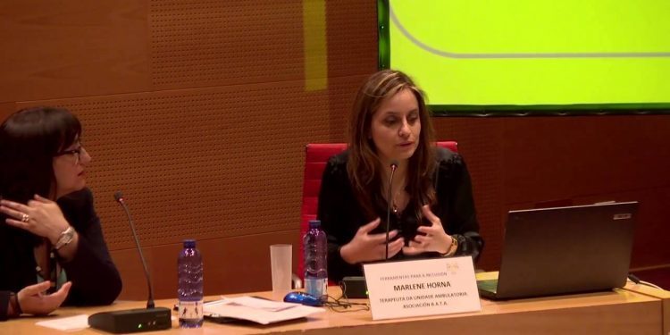 Xornada formativa en Vigo impartida pola Asociación de Autismo BATA