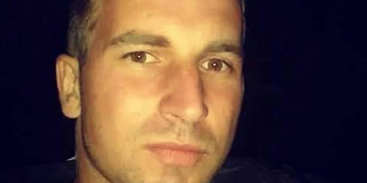 Buscan a un joven de Canido desaparecido