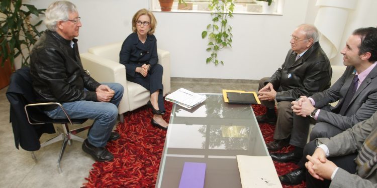 A antiga escola fogar de Mondariz-Balneario será residencia de maiores