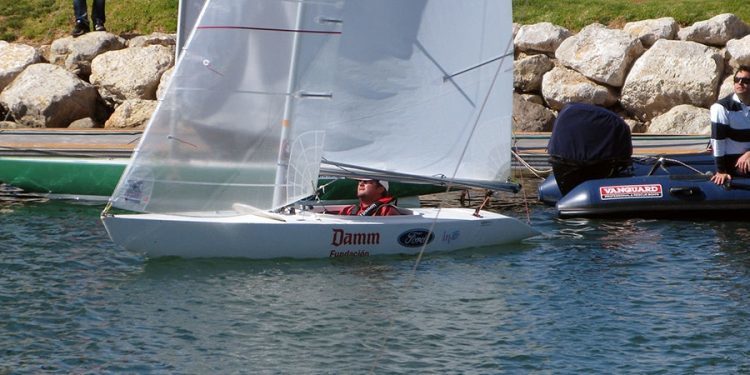 Arturo Montes mejor español en 2.4mR durante la primera jornada