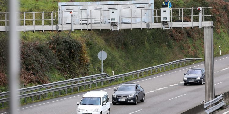 El radar de la A55 en Mos, el cuarto que más multa de España en solo once meses