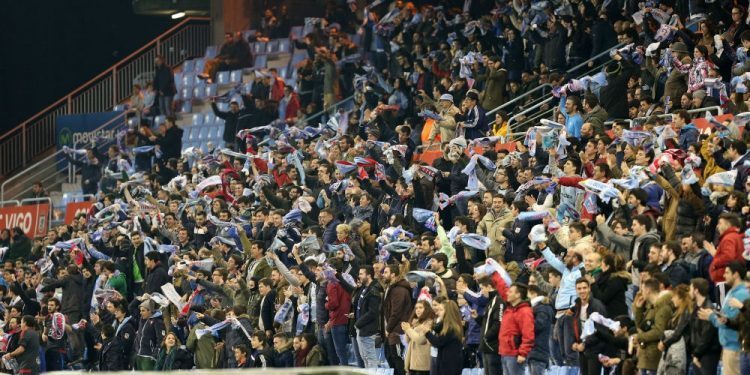 Himno gallego, mosaico y marcha celeste en el derbi