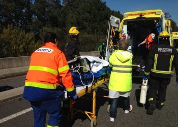 Optimismo sobre el estado de tres de los cuatro ciclistas heridos graves en A Guarda