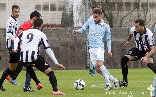 El Celta B desperdicia una ocasión para asomar la cabeza