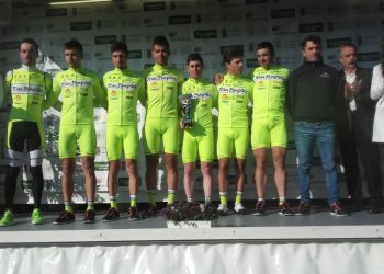 Victoria por equipos del Rías Baixas en el Trofeo Iberdrola