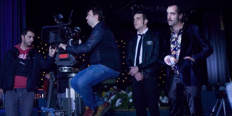 «Toro» estrena su tráiler definitivo con más imágenes de Vigo