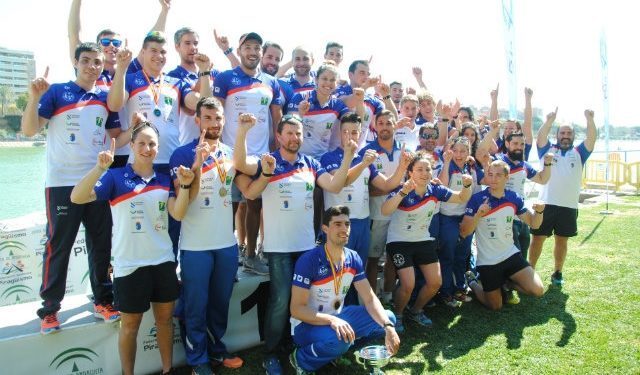 Treinta palistas para defender el liderato en la Liga de Pista