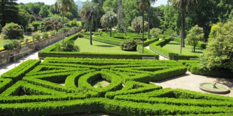 El hongo obliga a cerrar el jardín francés de Castrelos… por unas horas