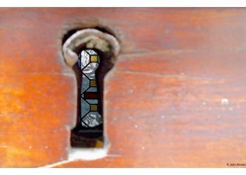 Al otro lado de la cerradura