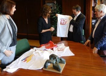 A Vig-Bay aposta por un deseño clásico cunha camisola branca