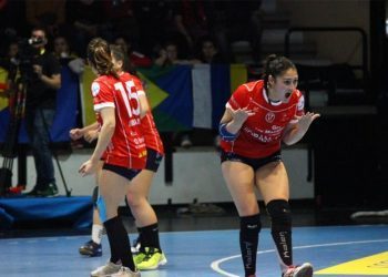 Balonmano y fútbol centran la actividad en Vigo