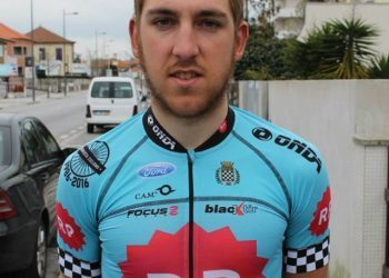 Jacobo Ucha da el salto al profesionalismo en Portugal