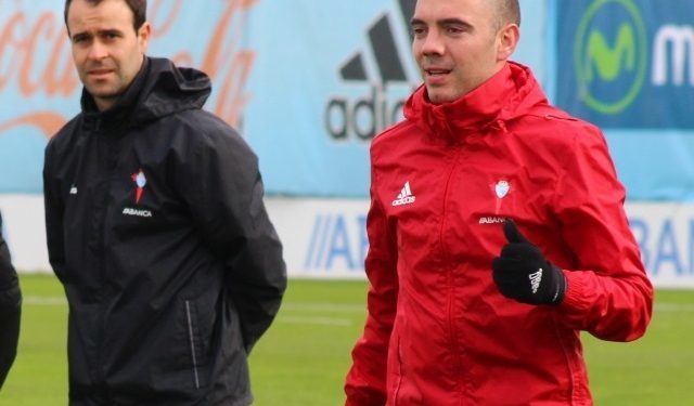 Iago Aspas se postula para las faltas tras mostrar puntería en el entrenamiento