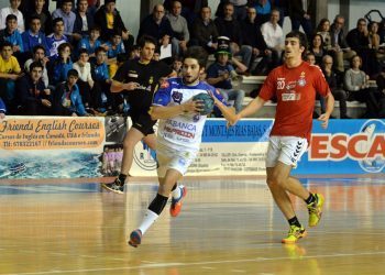 El Octavio se despide de As Travesas con empate y deja con vida al Cisne