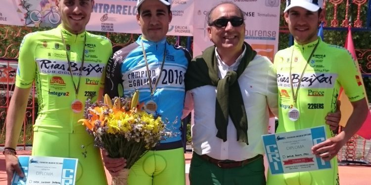 Aser Estévez, del Rías Baixas, revalida su título autonómico de contrarreloj élite