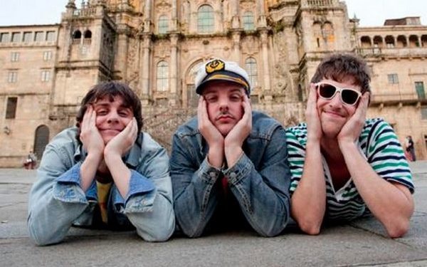 Novedades Carminha, punk-rock deslenguado, ortodoxo y festivo