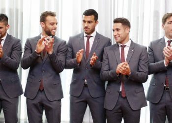 La jovial promesa de Berizzo: «Yo les prometo hacer los cambios un poco antes»