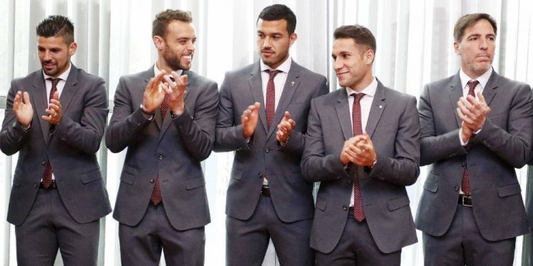 La jovial promesa de Berizzo: «Yo les prometo hacer los cambios un poco antes»