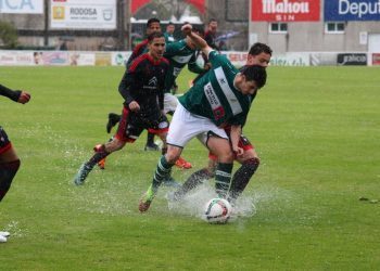 El Celta B vuelve a salvarse a costa de su vecino