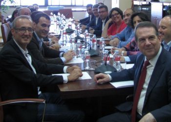 Vigo aprueba el plan de transporte metropolitano y da luz verde al Área