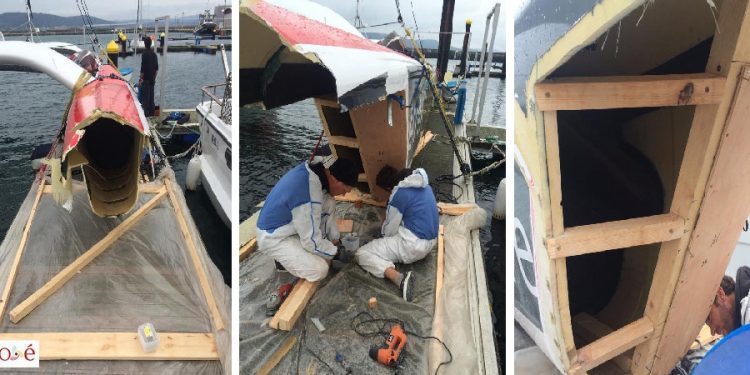 El equipo del Multi 50 “FenêtréA Cardinal” intenta una reparación de urgencia en Camariñas
