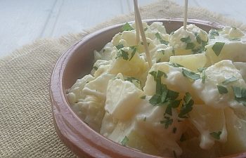 Patatas con alioli