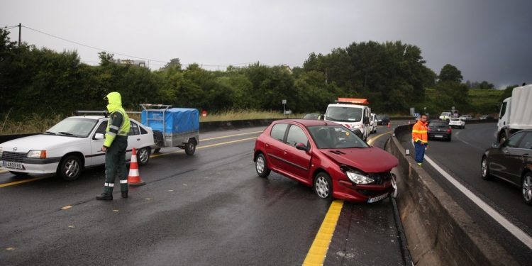 Dos accidentes en Mos causan retenciones