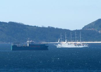 Dos colosos en la Ría